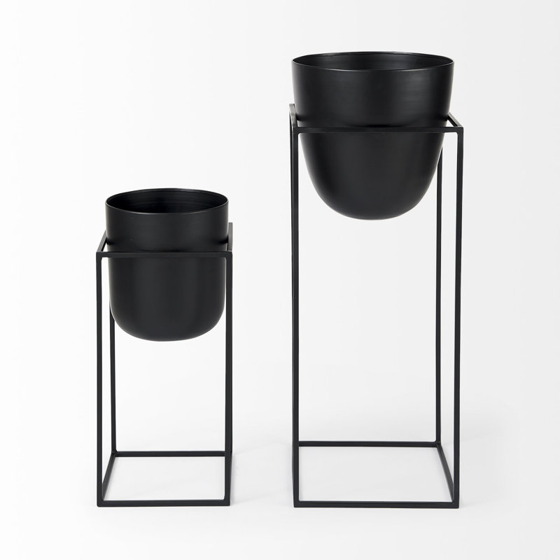 Bumble Black Plant Stands