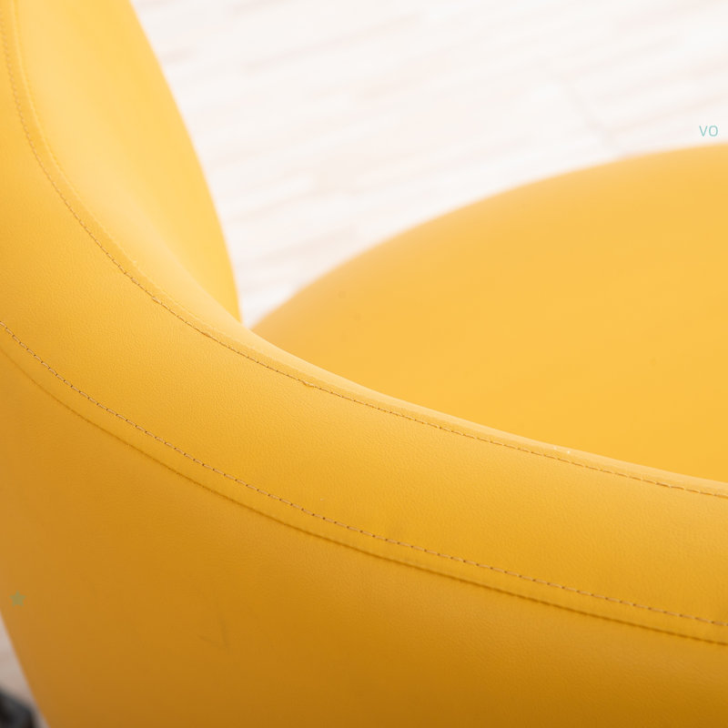 Fauteuil pivotant de 29,13 po de largeur