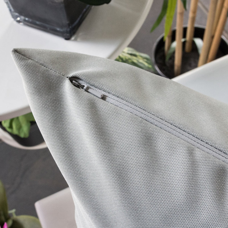 Coussin Amazon, Argent argent