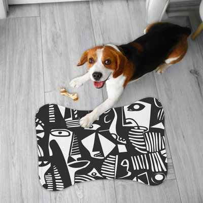 Cubist People Motifs - 1 Piece Bone Shape Feeding Mat