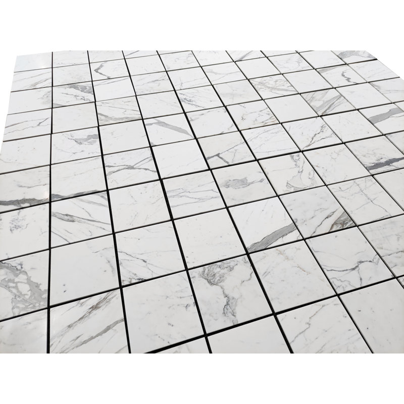 Carreau de marbre 12 po x 12 po Calacatta Statuario (adouci), 12 po x 12 po