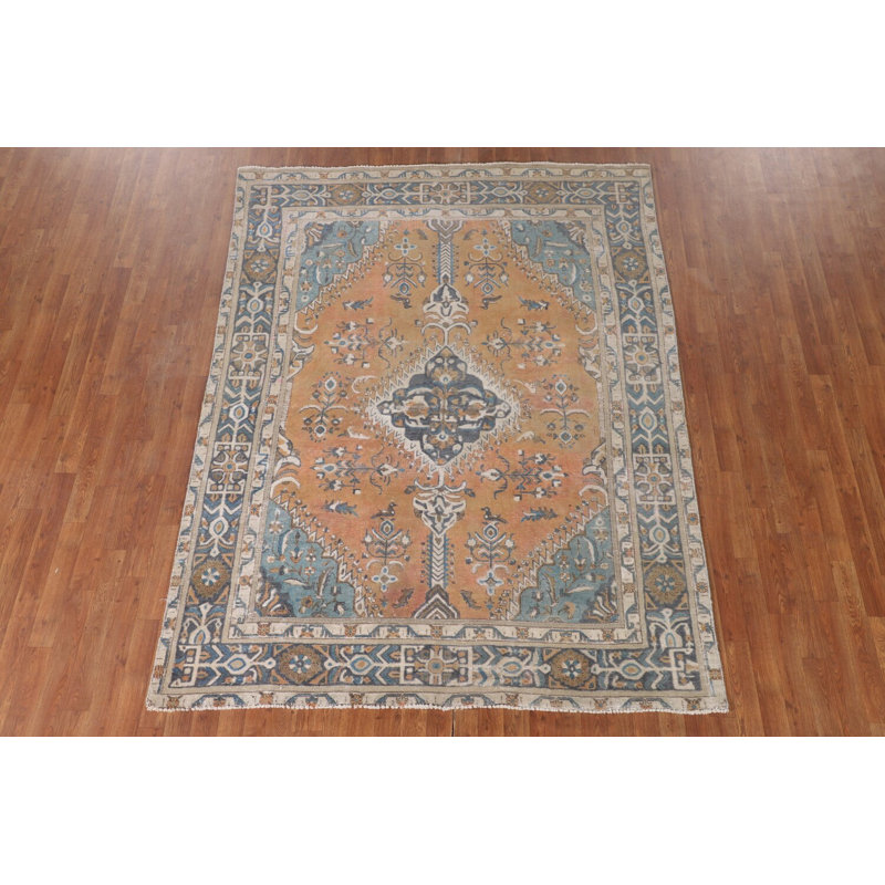 Tapis géométrique traditionnel 6 x 8