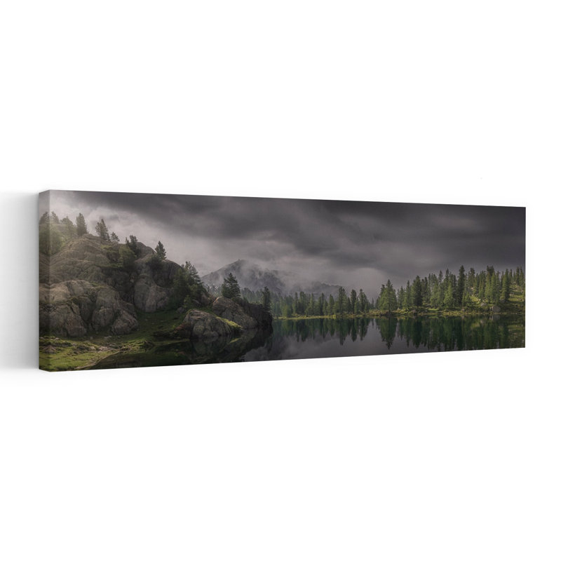 «Moody Mountain Lake», art dramatique paisible, forêt sereine et pin, H 48 po x l 16 po