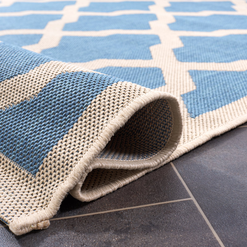Maclin House Performance Geometric Indoor/Outdoor Area Rug, Square 6'7"