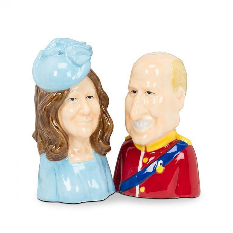 Royal Couple Ceramic Salt and Pepper Shaker Set