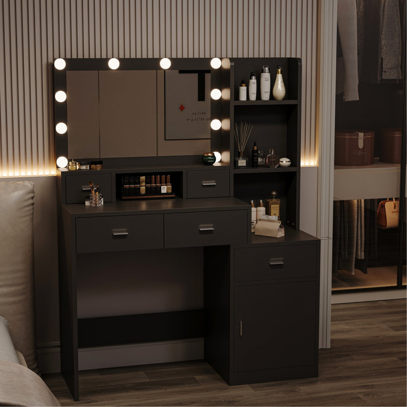Coiffeuse classique avec options de rangement Coastal For Space