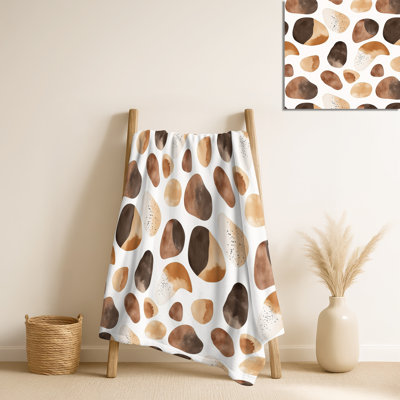 Brown and Beige Cocoa Shapes II - couverture géométrique en peluche, jeté en molleton rustique