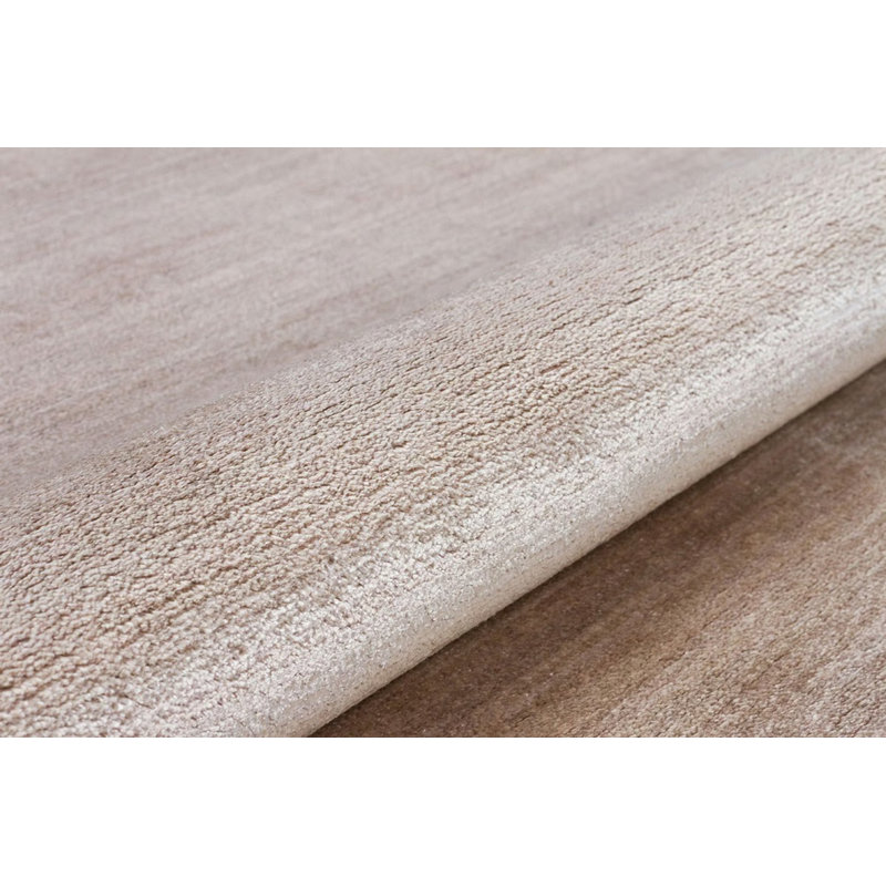 Mavera Viscose Indoor Rug, Rectangle 5'3" x 7'7"