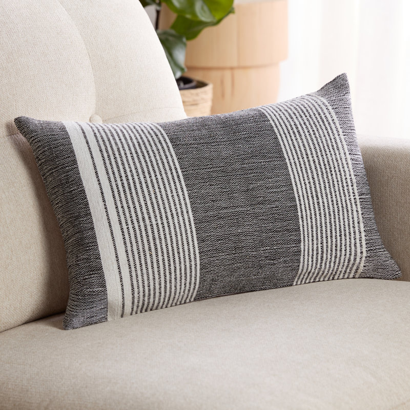 Coussin décoratif intérieur / extérieur en fil PET Aelin, Noir/crème, Polyester/ bourre en polyester