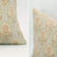 Coussin décoratif à motif floral avec coussins décoratifs bleu clair 14 x 36 pouces Coussin d'intérieur Fab divines Kusum-110562814