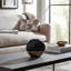 Vase de table moderne en métal martelé pour la décoration intérieure-103532870-109405791