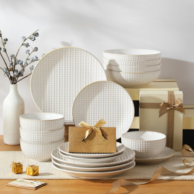 16-Piece White Embossed Clay Tableware Set French Retro Elegance,Artisanal Craftsmanship,Serves 4,Suitable For Home, Party, Festival, Gift
