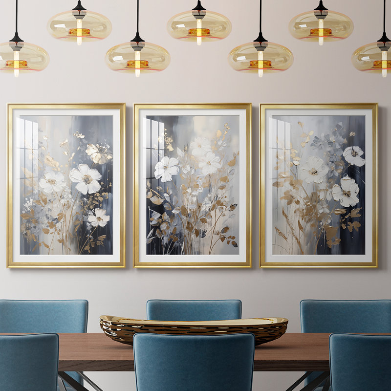 FLORAL Series CECXVII - Impression encadrée sur mesure de qualité supérieure - 3 pièces, H 27 po x l 39 po, Doré