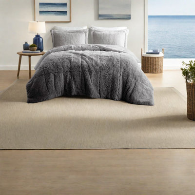 Hypoallergenic Shaggy Bedding Set, Plush Polyester, Ombre Design For Cozy Home
