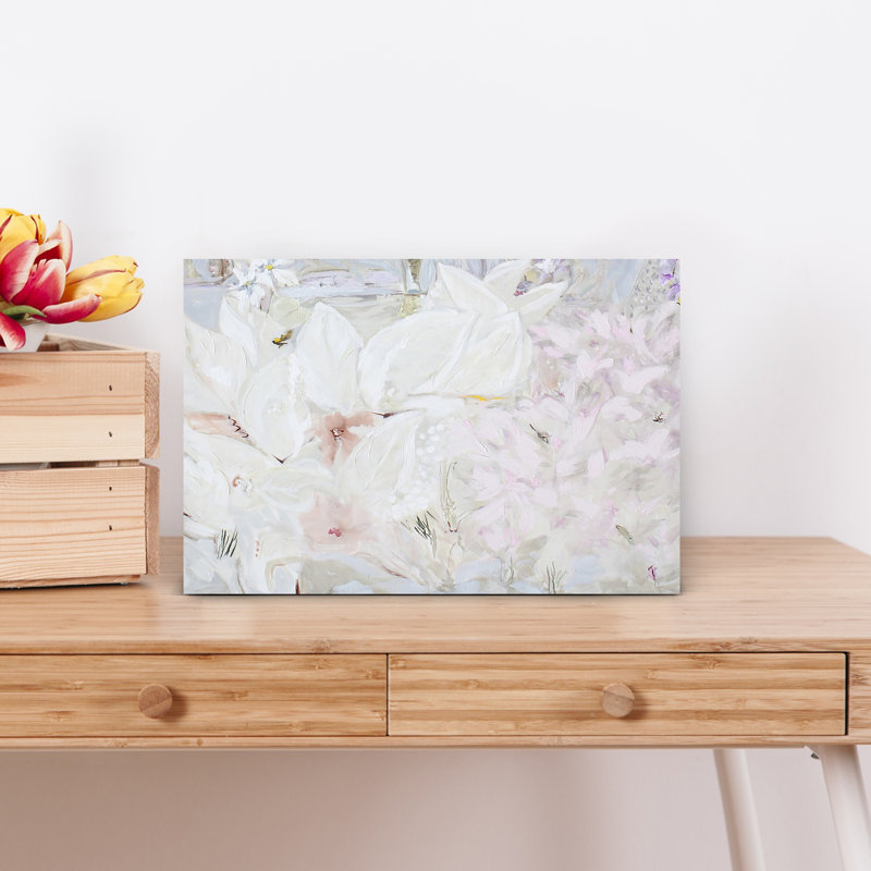 Contemporary Art Lilac Flower Wall Art, H 12 po x l 18 po