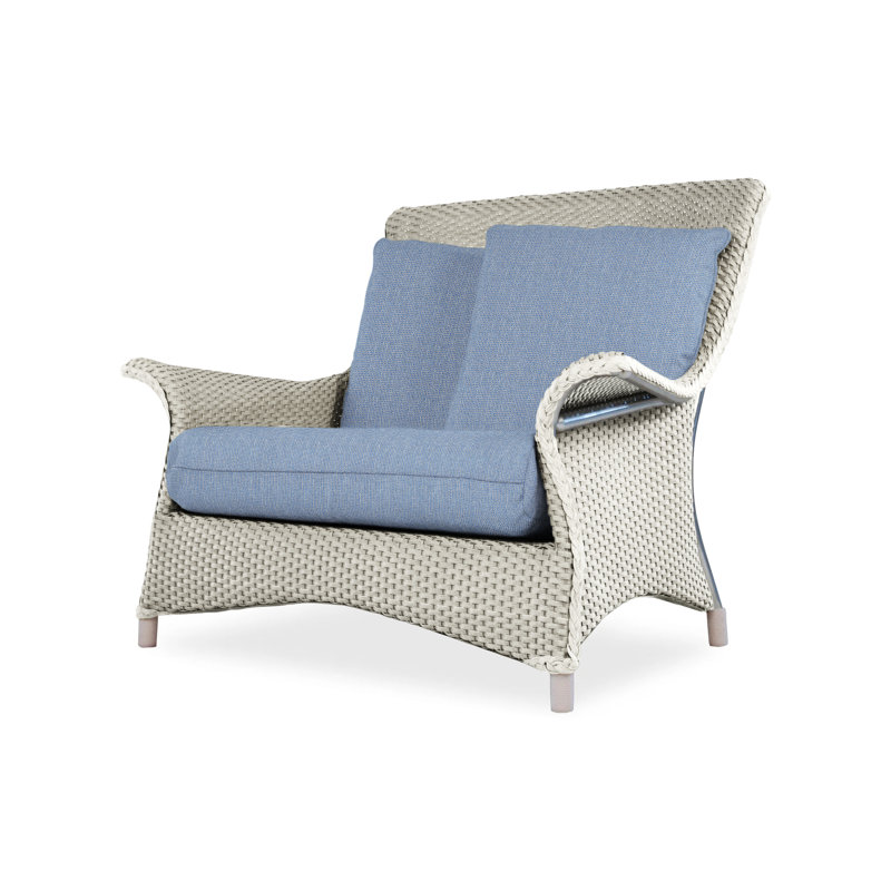 Mandalay Outdoor Lounge Chair, Demo Skyway, Hickory