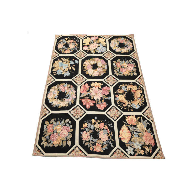 Tapis traditionnel en laine tissé à la main noir et ivoire 6 x 9 Aubusson