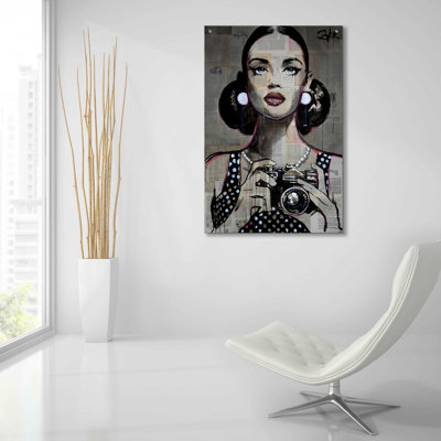 «Exposure» par Loui Jover, art mural en verre acrylique