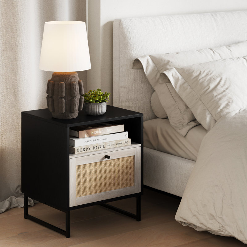 Clester End Table, Black/Light Gray