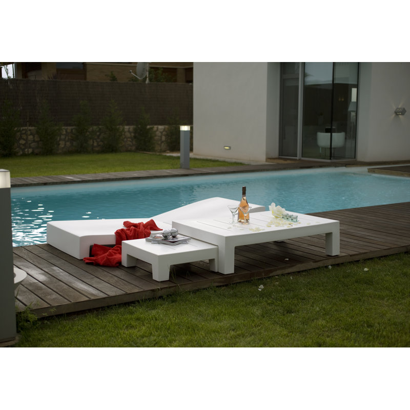 Jut Plastic/Resin Dining Table, Ecru