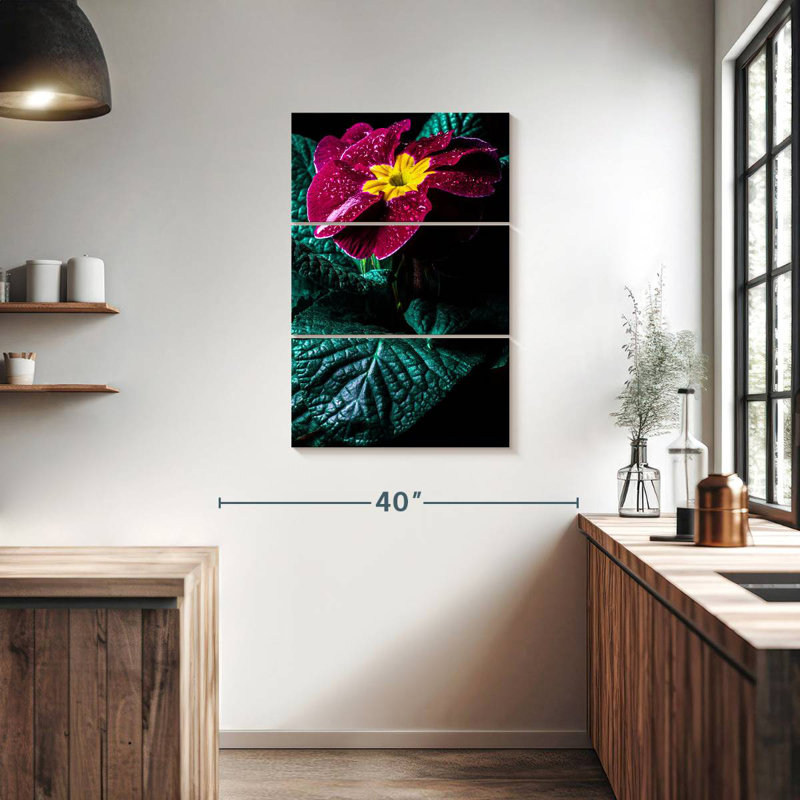 Harnek Primula Flower, 38'' H x 24'' W