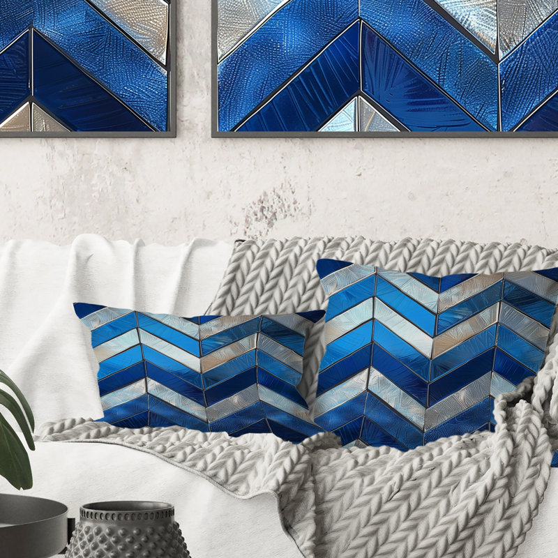 Coussin décoratif bleu à chevrons bleu métallique et moderne, H 16 po x l 16 po