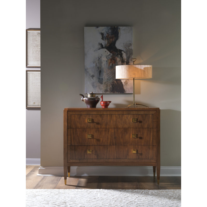 Signature Designs Chiavari Hall Chest