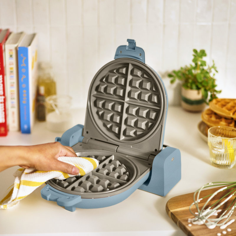Bella Flip-N-Store Ceramic Waffle Maker, Surf