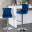 Pivotant en velours bleu réglable de 25 à 33 pouces de hauteur, avec dossier confortable pour la maison et l'îlot de cuisine d'un pub 2 places-121075506-121075513