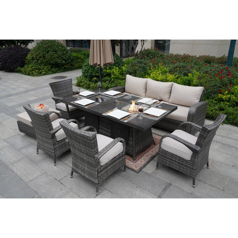 Ensemble de conversation en osier pour 8 personnes avec coussins en polyéthylène Aliaksey