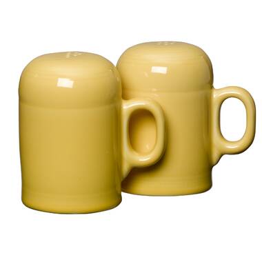 https://assets.wfcdn.com/im/13467554/resize-h380-w380%5Ecompr-r70/9282/92822686/Fiesta+Rangetop+Salt+and+Pepper+Shaker+Set.jpg