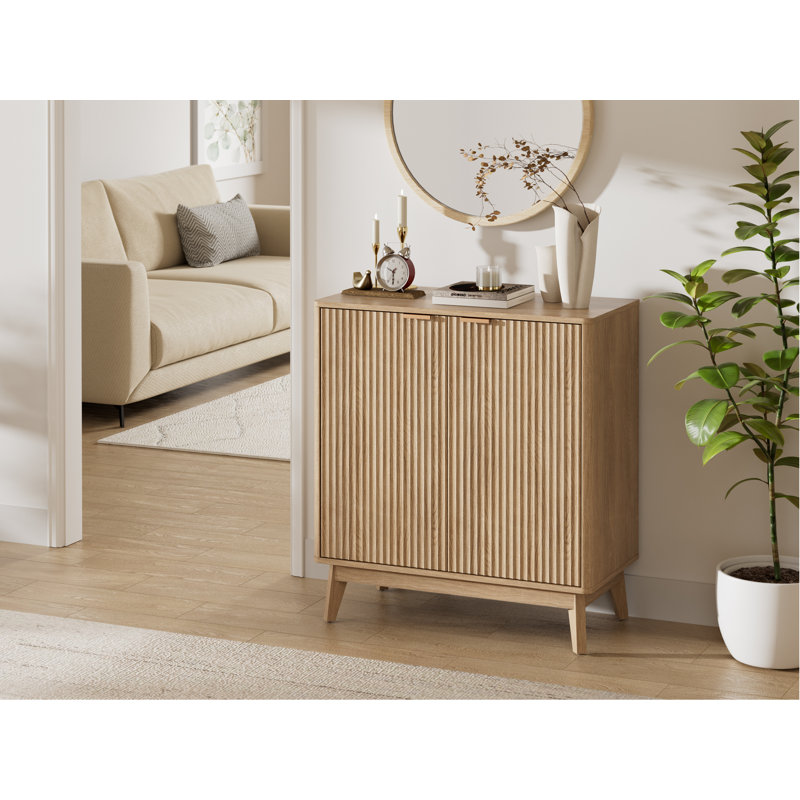 Seyla 31.5'' Sideboard with Solid Wood Legs & 2 Adjustable Shelves, Double Curved Fluted Door, Natrual Oak