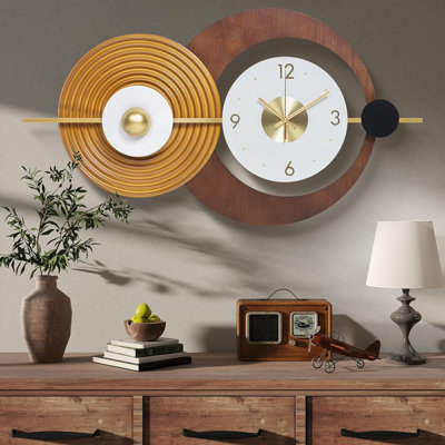 Modern Wall Clock Battery Operated Silent Quartz Movement Large Decorative Timepiece Nordic Style Metal And Wooden For Home Living Room Bedroom