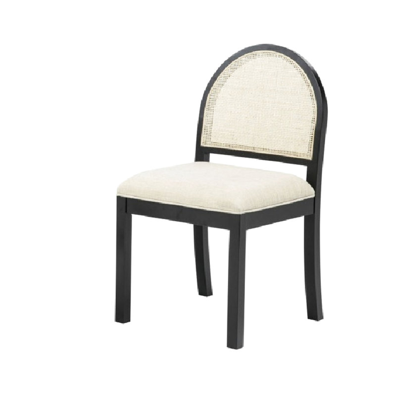 Lot de 2 chaises de salle à manger rondes noires rembourrées, avec dossier naturel et pieds en bois massif. Style contemporain pour un confort optimal, bonne stabilité d'assise, montage facile. Structure en hévéa tressé.
