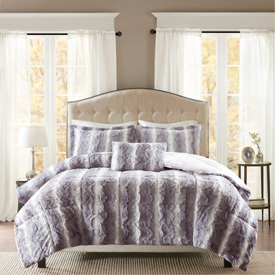 Full/Queen 4PC Faux Fur Comforter Set