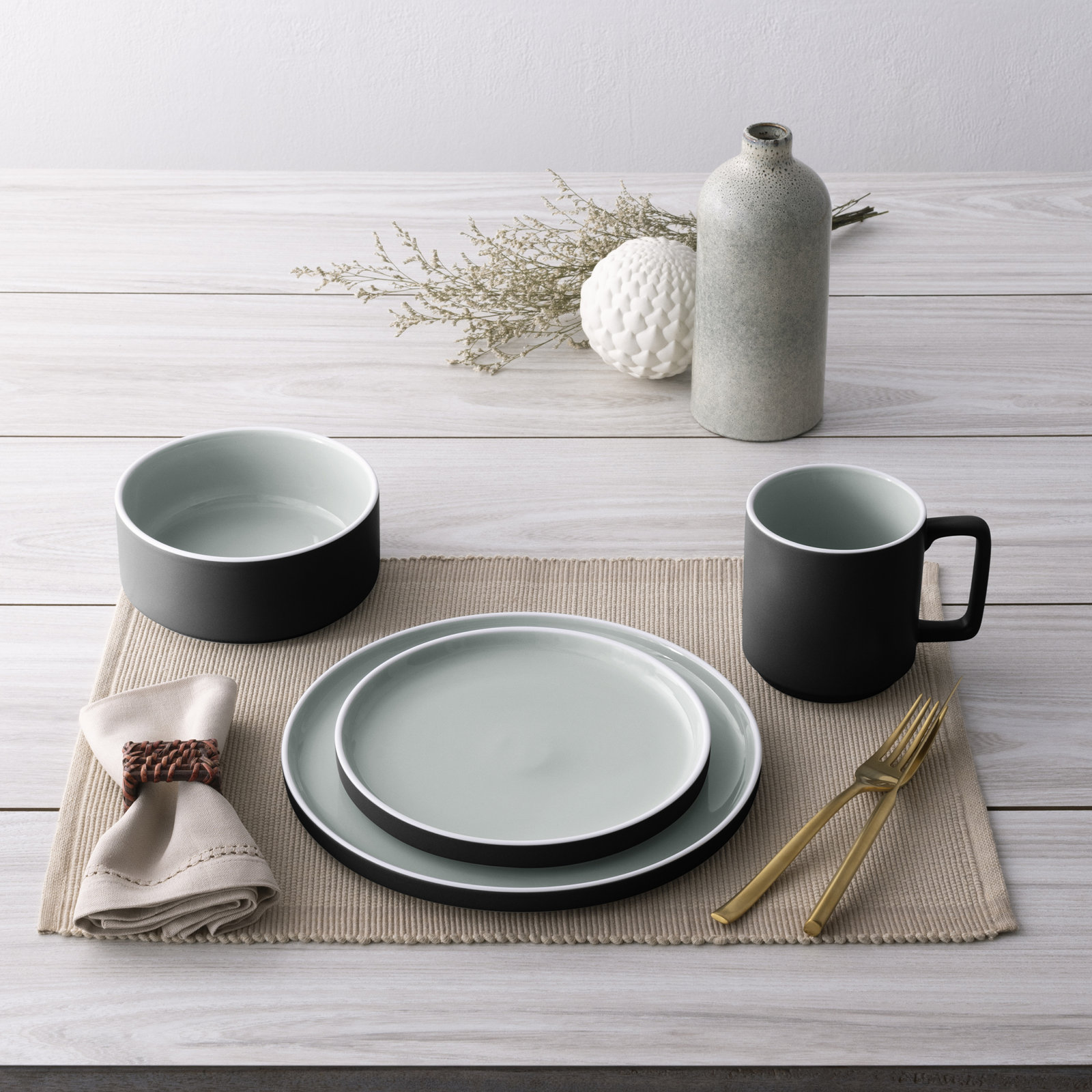 Noritake ColorTrio Stax 4-Piece Place Setting, Service for 1, Graphite