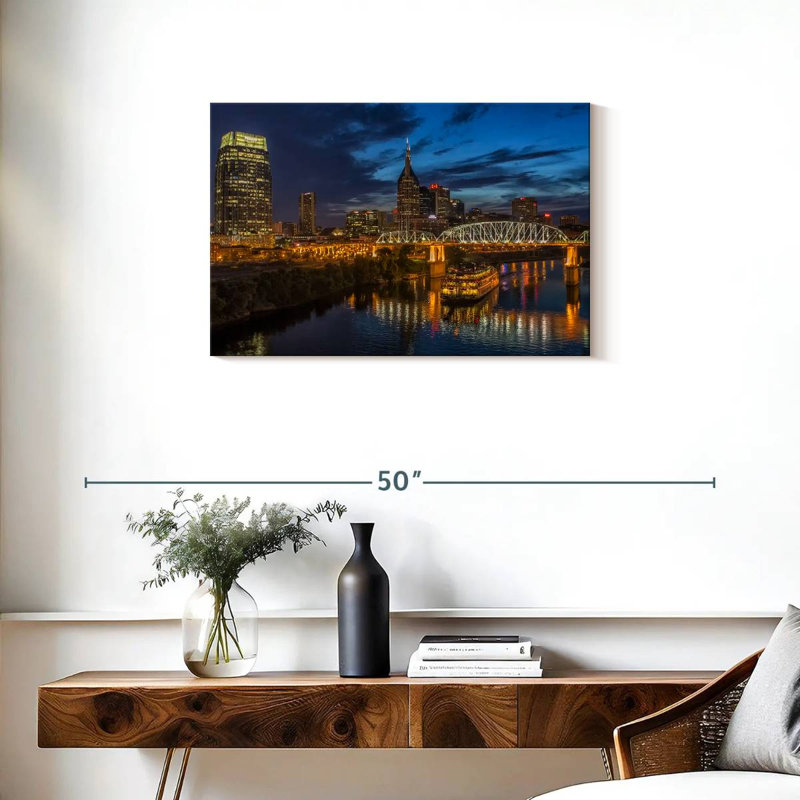 Rorry Nashville Night, 20" H x 30" W
