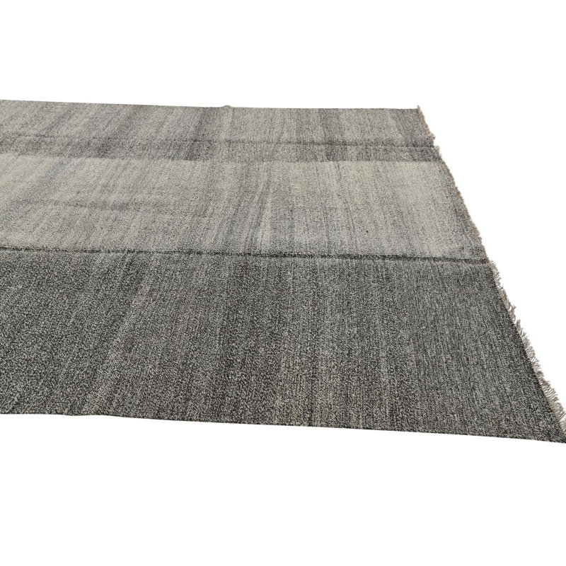Tapis noir Noe