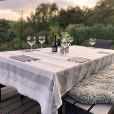 Mela Polyester Stripped Rectangle Tablecloth