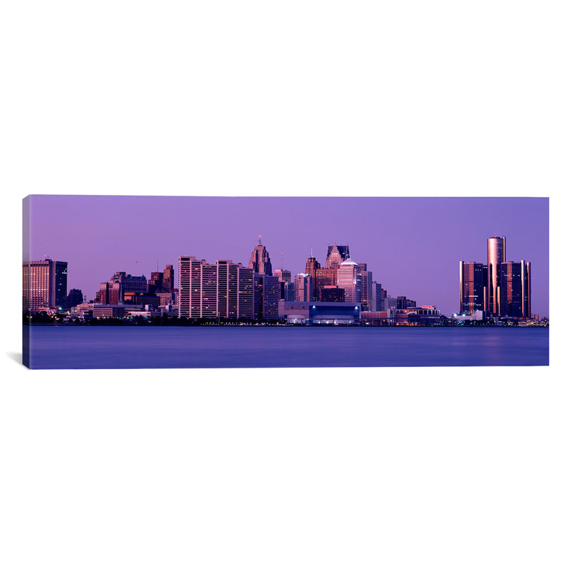 «Detroit, Michigan, Twilight», reproduction de photo sur toile, H 20 po x l 60 po x P 1,5 po, Toile tendue
