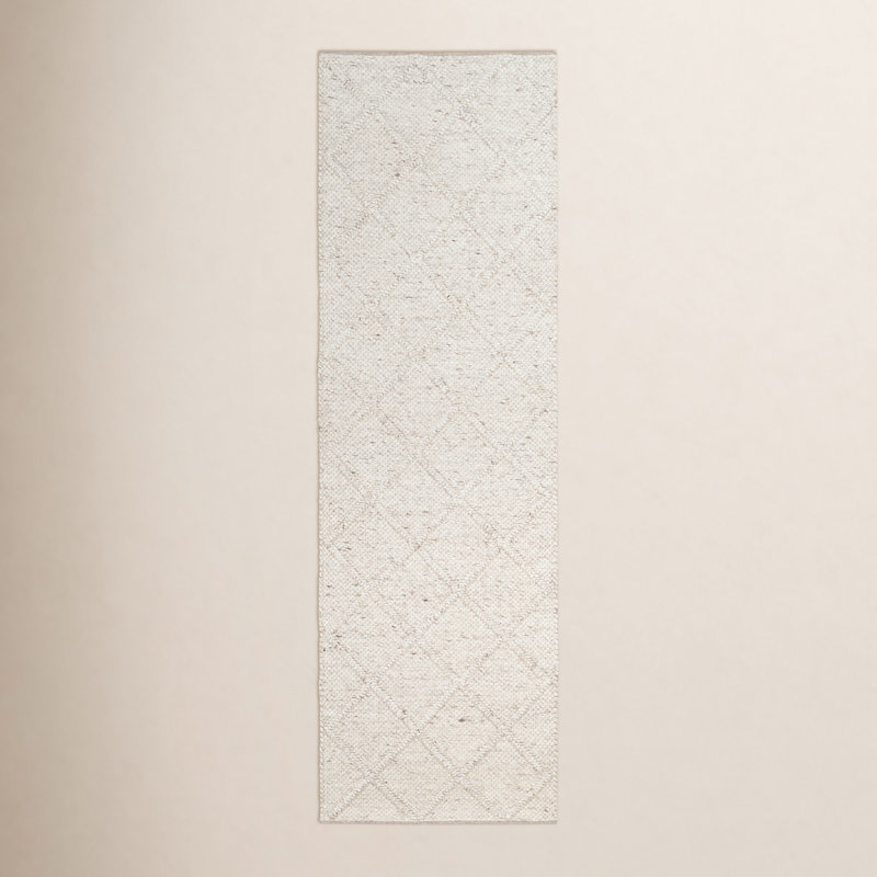 Vernie Jeanette Geometric Handmade Flatweave White Area Rug, Runner 2'6" x 8'