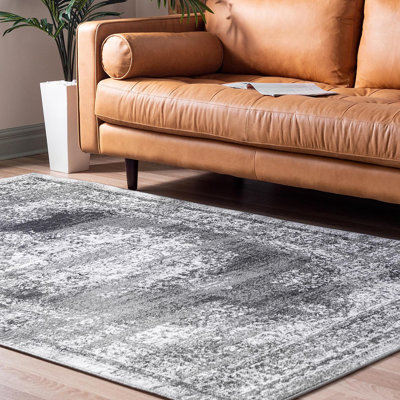 Tapis oriental gris