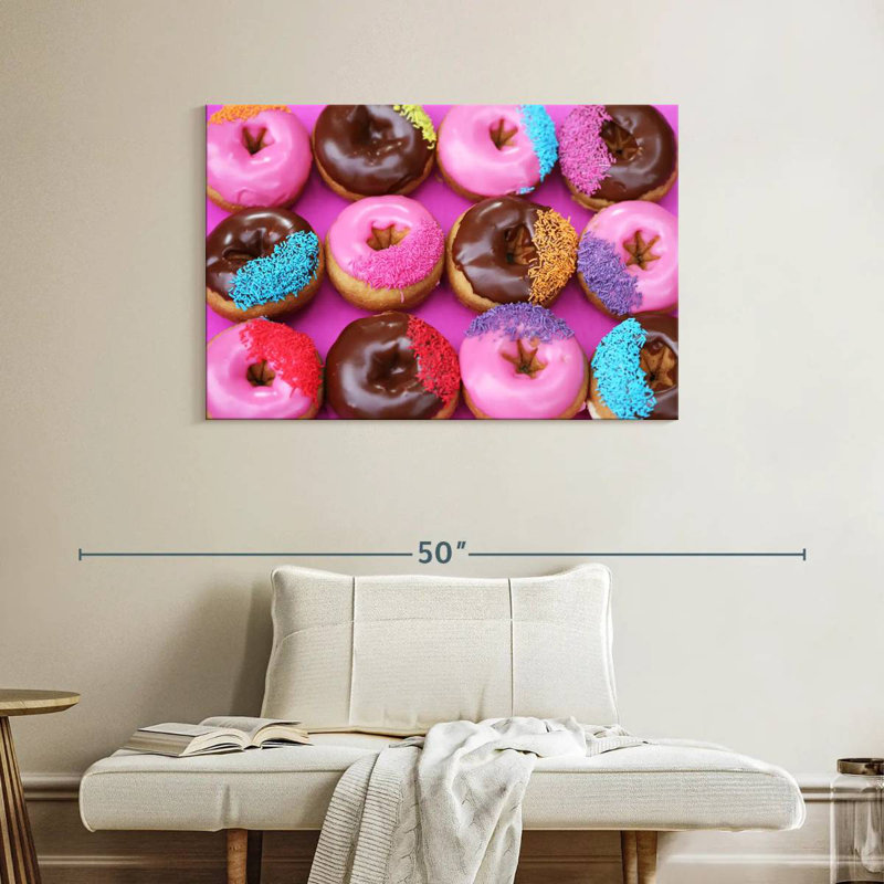 Yarlin Sprinkled Donuts