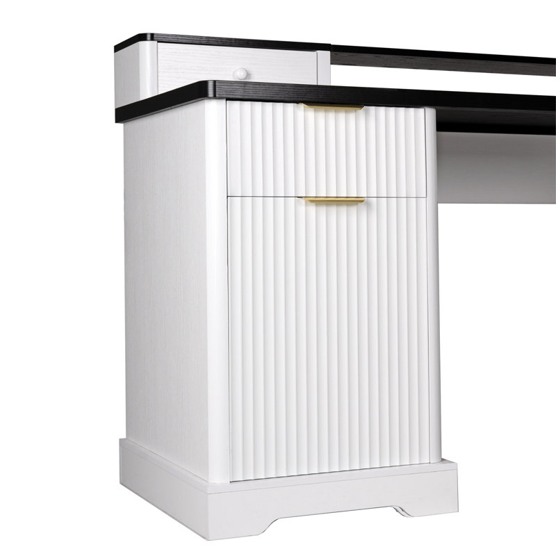 Bureau en forme de L 59 po avec station de charge et armoire de rangement