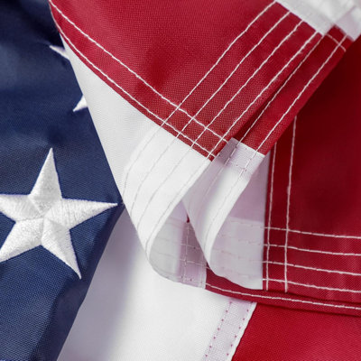 4X6 Ft USA Flag Heavy Duty –  With Embroidered Stars, Double Stitched Stripes, Rustproof Brass Grommets, UV & Fade Resistant For Yard, Garden, Pole
