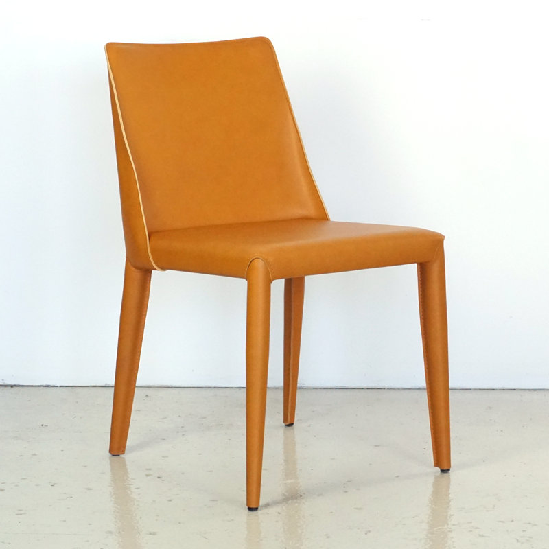Chaise rembourrée en cuir Greysi, Orange