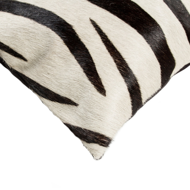 Ensemble de 2 coussins TORINO TOGO en cuir de vache 45 x 45 cm - Zèbre noir sur blanc cassé, Zèbre / noir / blanc cassé