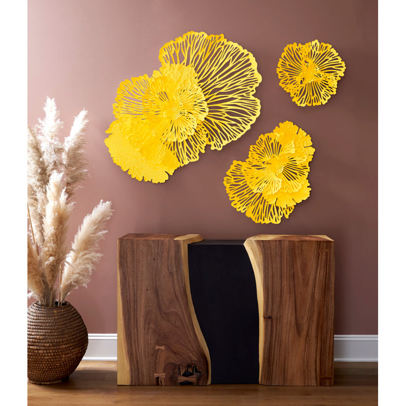 Flower Wall Art Extra Small Metal, Yellow