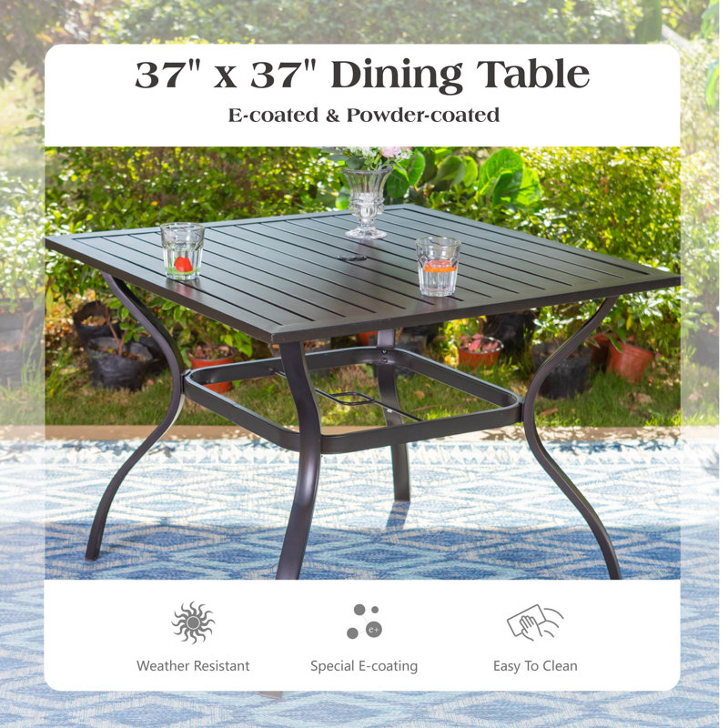 Ensemble repas 4 personnes avec parasol Alyah, Beige