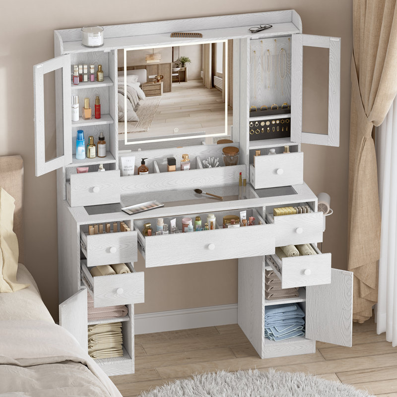 Coiffeuse Newsuan